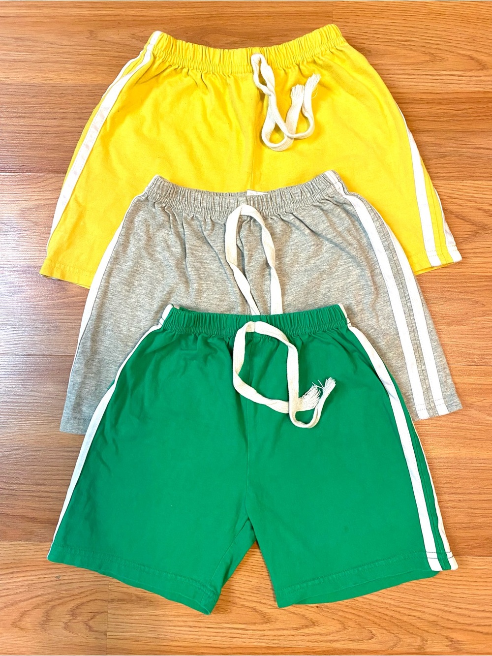 ⛅️☀️4T/5T BOYS COTTON SHORTS BUNDLE STRIPED YELLOW GREEN GRAY SUMMER SHORTS
